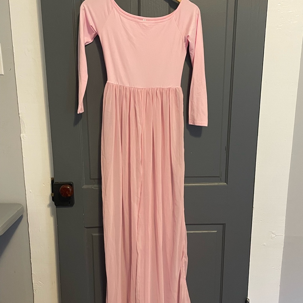 Pink Small maternity dress with tummy split